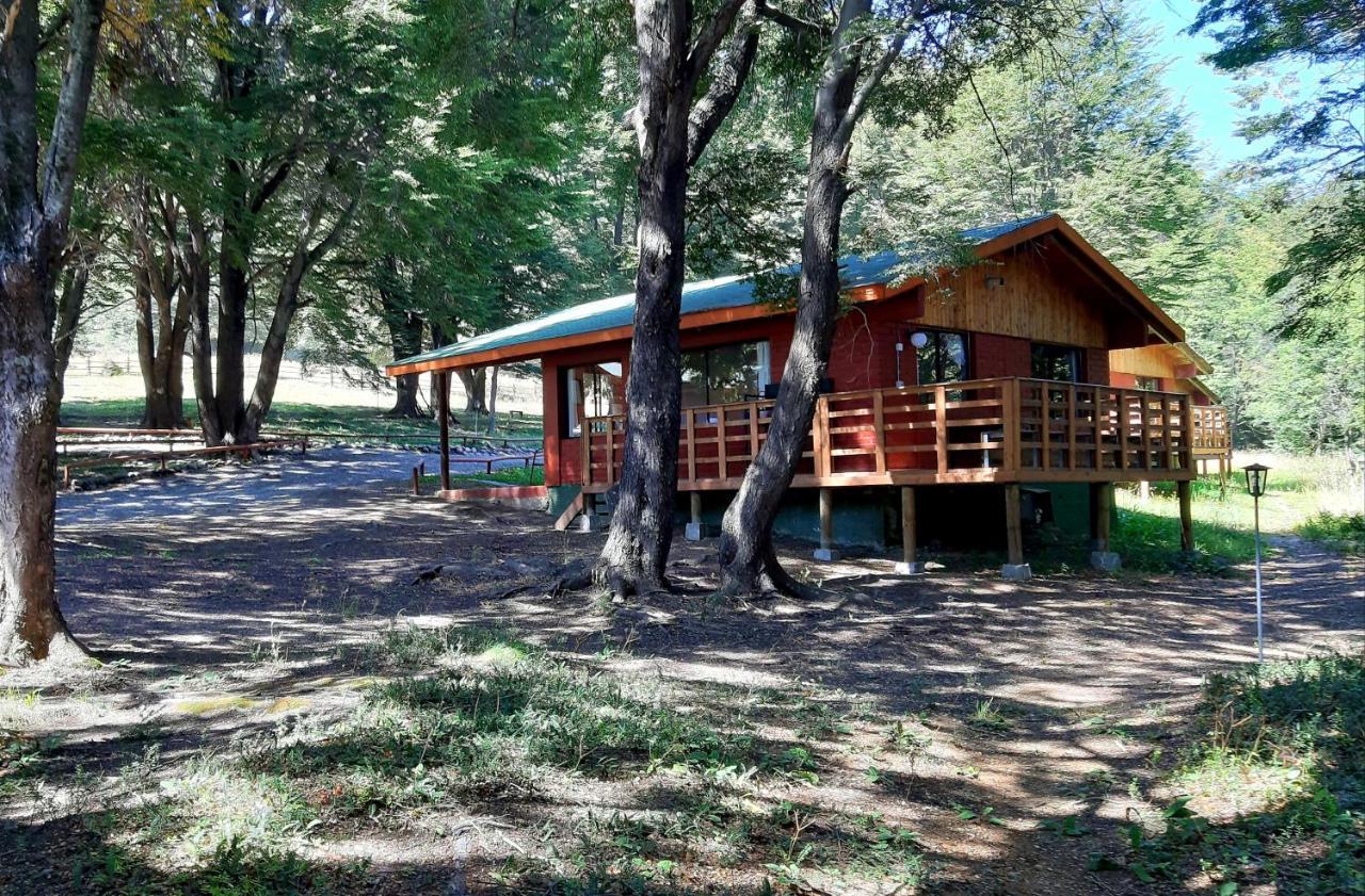 Cabanas Rapidos Del Rio Baker Puerto Bertrand المظهر الخارجي الصورة