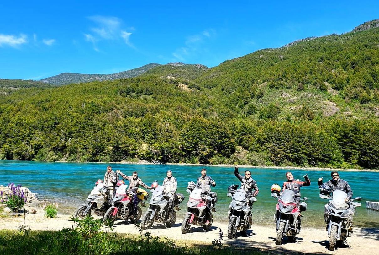 Cabanas Rapidos Del Rio Baker Puerto Bertrand المظهر الخارجي الصورة